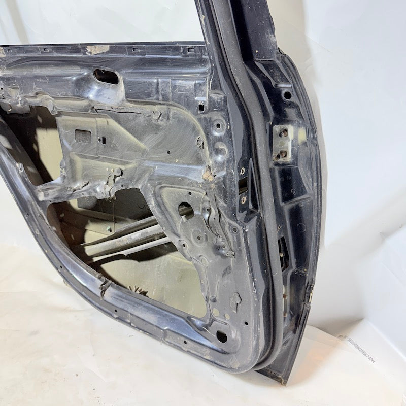 BMW 5 Serisi E39 Sol Arka Kapı En Uygun Oto Parça