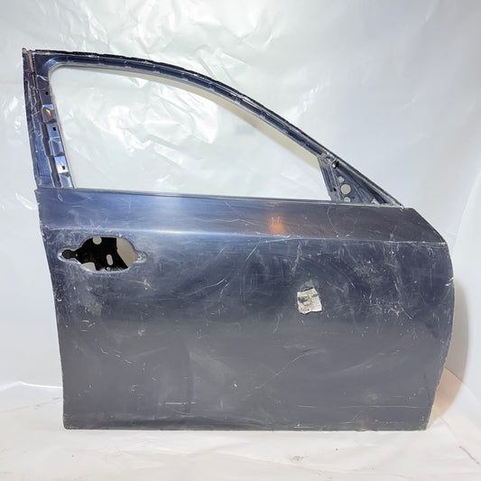 BMW 5 Serisi E60/E61 Sağ Ön Kapı 05-10 En Uygun Oto Parça