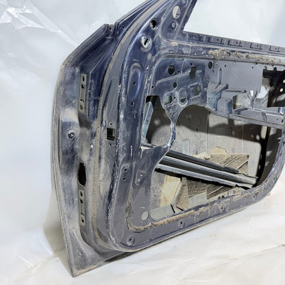 BMW 5 Serisi E60/E61 Sağ Ön Kapı 05-10 En Uygun Oto Parça