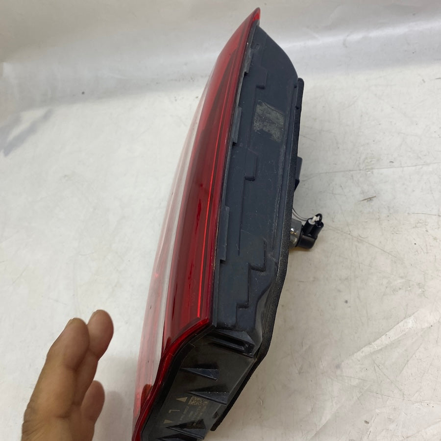 BMW 5 Serisi G30 Bagaj İç Stop Lambası 630341L/63034R 17-20