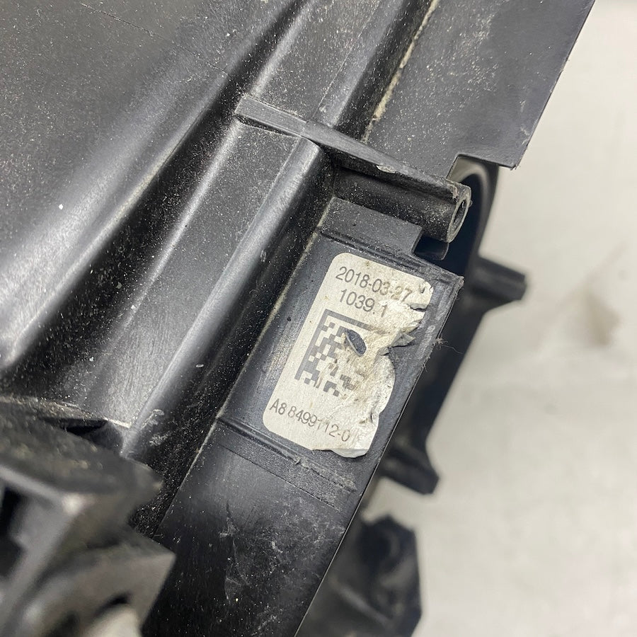 BMW 5 Serisi G30 Full LED Far Sıfırlanmış 8499112-01 17-20