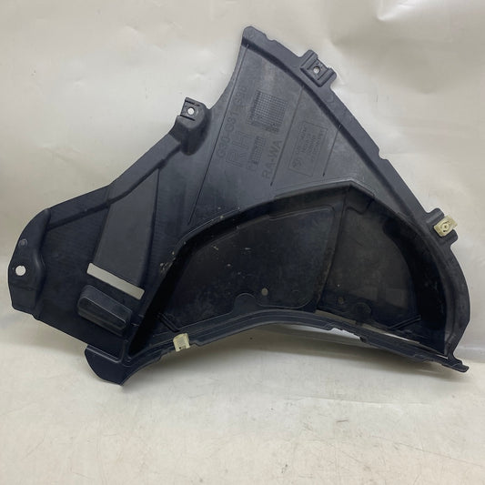 BMW G30 sağ ön çamurluk iç bakaliti – 51757340744 çıkma parça