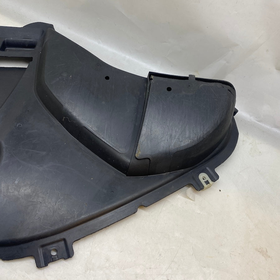 51757340744 BMW G30 sağ ön bakalit – sağlam ve orijinal