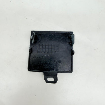 BMW 5 Serisi F10 M Arka Tampon Çeki Demir Kapağı 51128048592