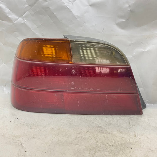 BMW 7 E38 Sol Stop 1996- 8352025 Orijinal Çıkma En Uygun Oto Parça