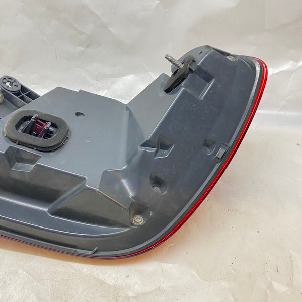 BMW 7 G11/G12 Sol Dış Stop 15-23 7342963 Orijinal Çıkma En Uygun Oto Parça