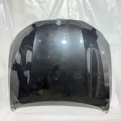 BMW 7 Serisi G11/G12 Motor Kaputu 5263177 Sedef Beyaz Siyah En Uygun Oto Parça