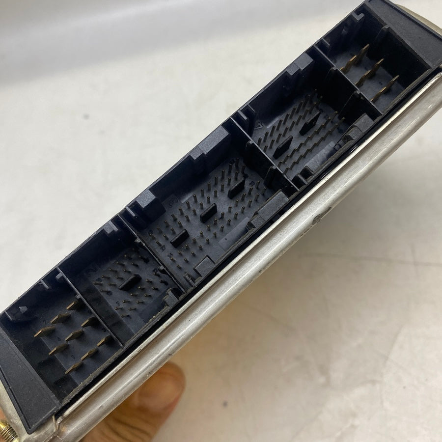 BMW E38 M73 7 Serisi Motor Beyni 1437445 Orijinal Çıkma ECU 1998
