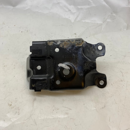 BMW E46 Coupe Kelebek Cam Motor Tutucu Braketi 8253735 00-05