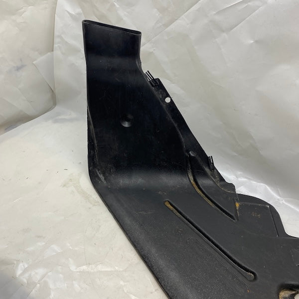 BMW E46 Koltuk Altı Kalorifer Kanal Borusu 51478204105