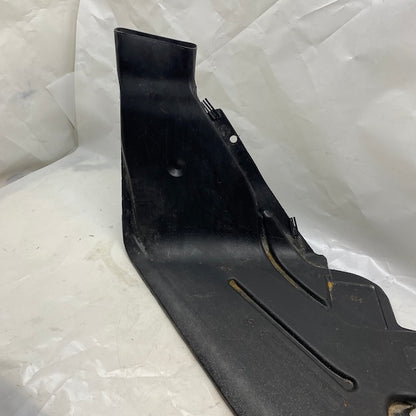 BMW E46 Koltuk Altı Kalorifer Kanal Borusu 51478204105