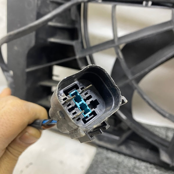 BMW X5 E53 3.0/4.4/4.6 Radyatör Fanı 6921381 Orijinal Çıkma En Uygun Oto Parça