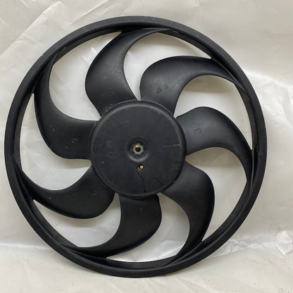 BMW E60 5 Kasa Radyatör Fan Pervanesi 06-11