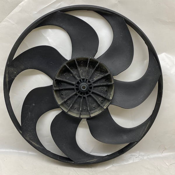 BMW E60 5 Kasa Radyatör Fan Pervanesi 06-11