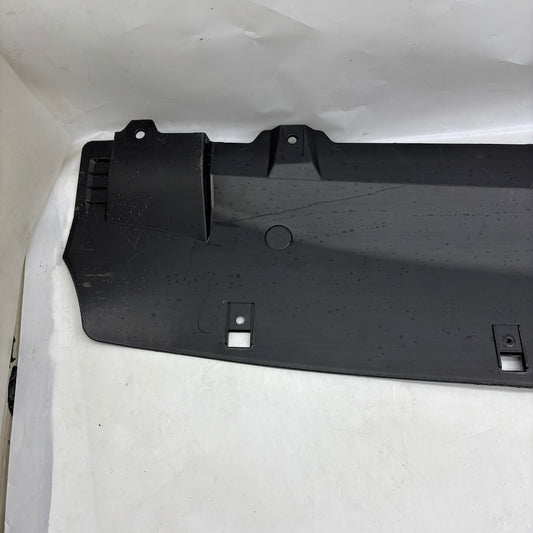 BMW F10 LCI Ön Tampon Alt Muhafaza 51767905276