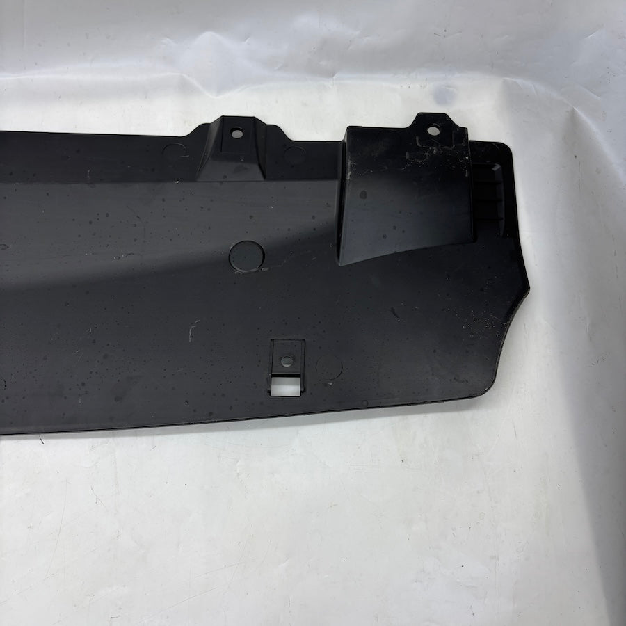 BMW F10 LCI Ön Tampon Alt Muhafaza 51767905276