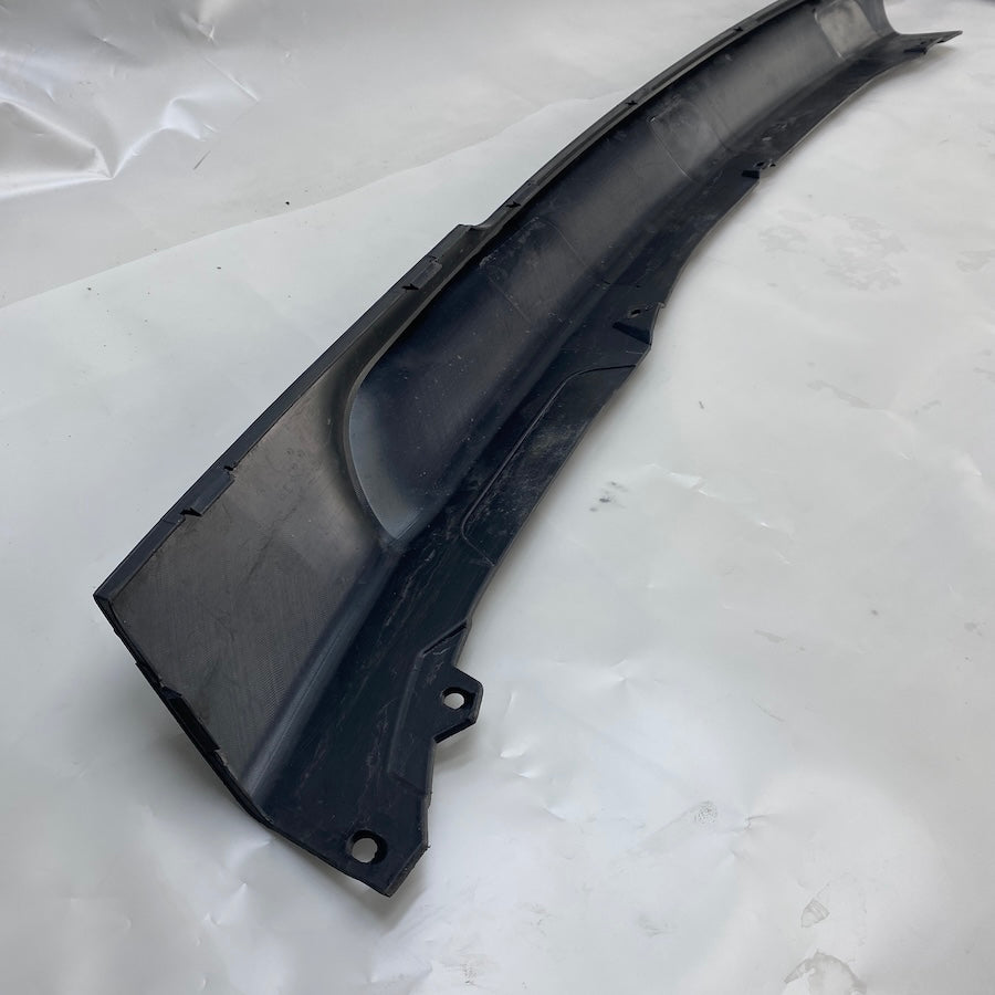 BMW F20 Arka Tampon Difizörü
