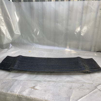 BMW F30 ön tampon alt demir takviye – 5164 7266325-05 orijinal çıkma parça.