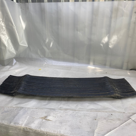 BMW F30 ön tampon alt demir takviye – 5164 7266325-05 orijinal çıkma parça.