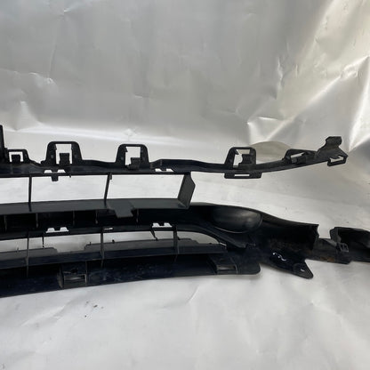 BMW F32 4 Ön Tampon Orta Izgara 51117284888