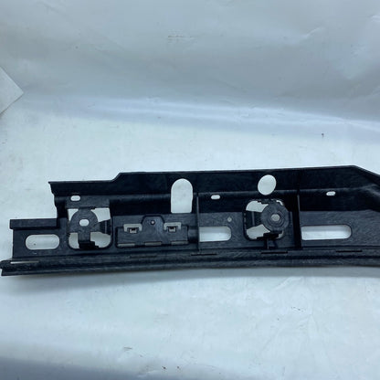 BMW G80 Sağ Arka Tampon Braket 51128074698