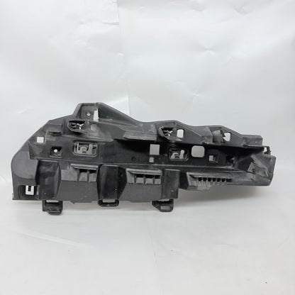BMW iX I20 Arka Tampon Sağ Montaj Braketi 9878962