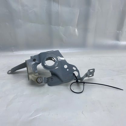 BMW M3 680 Sağ Ön Tampon Montaj Braketi 8074974 - En Uygun Oto Parça
