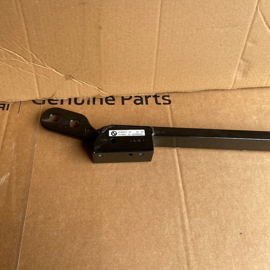 BMW M3 G80 Arka Dikme Şase Desteği 8746951-07