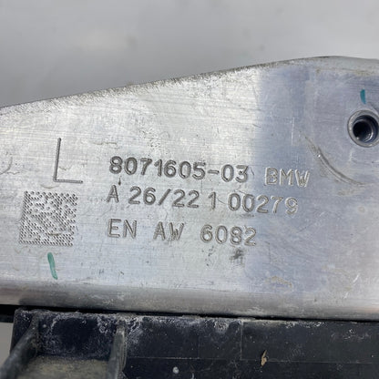 BMW M3 G80 / M4682 Tampon Demir Ayağı Alt Sol 8071605-03
