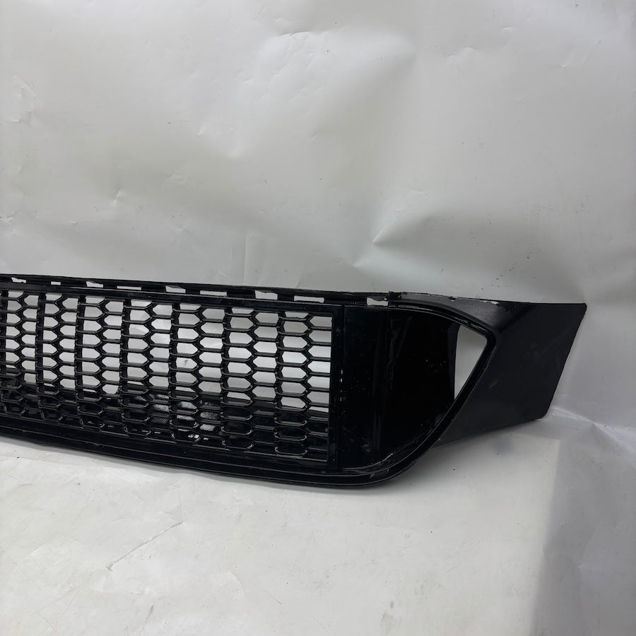 BMW S F10 M Paket Tampon Orta Izgara - En Uygun Oto Parça