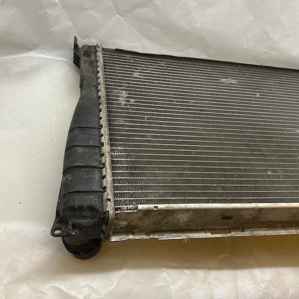 BMW X1 E86/BMW 3 E90/E92 1.6i Su Radyatörü 8MK376792 En Uygun Oto Parça