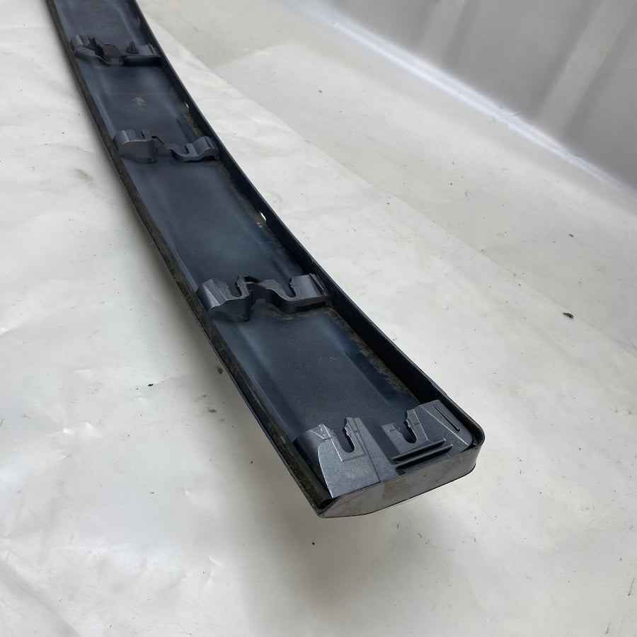 BMW X3 E83 Bagaj Kapağı Bakaliti 51133415976 - En Uygun Oto Parça