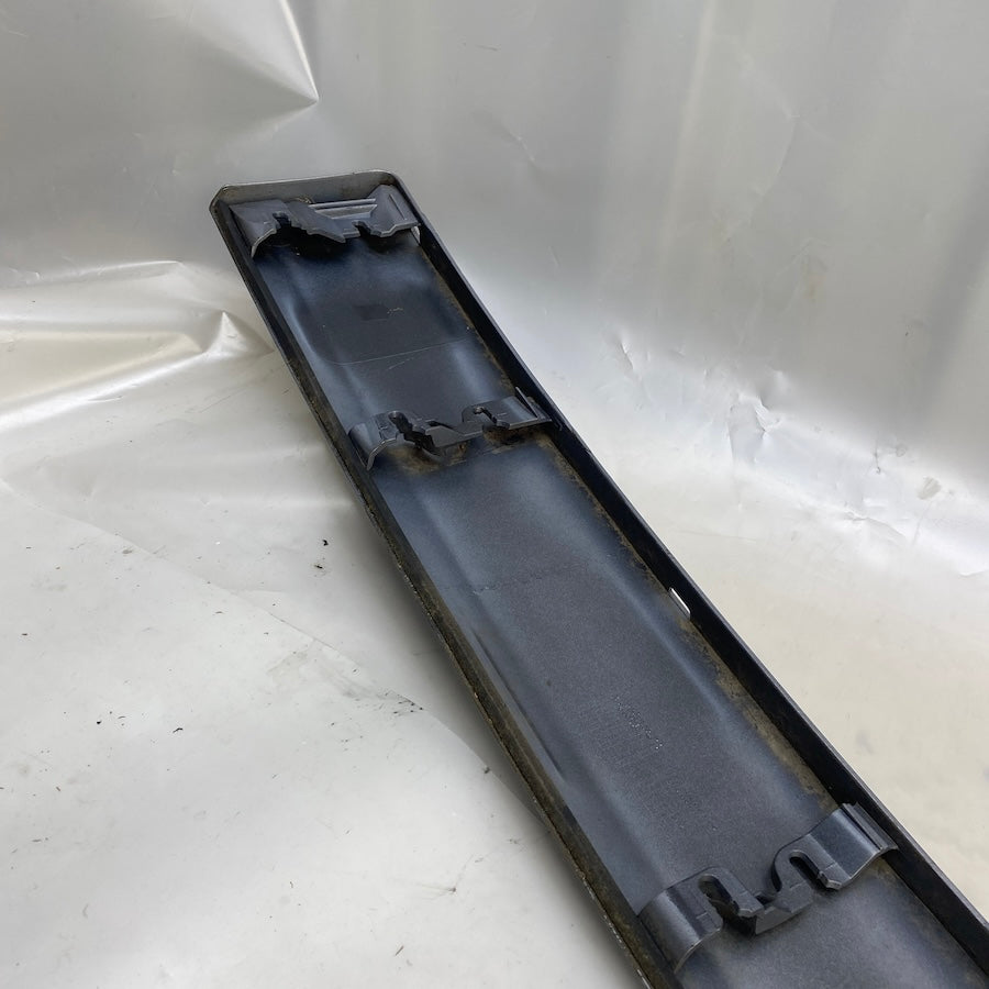BMW X3 E83 Bagaj Kapağı Bakaliti 51133415976 - En Uygun Oto Parça