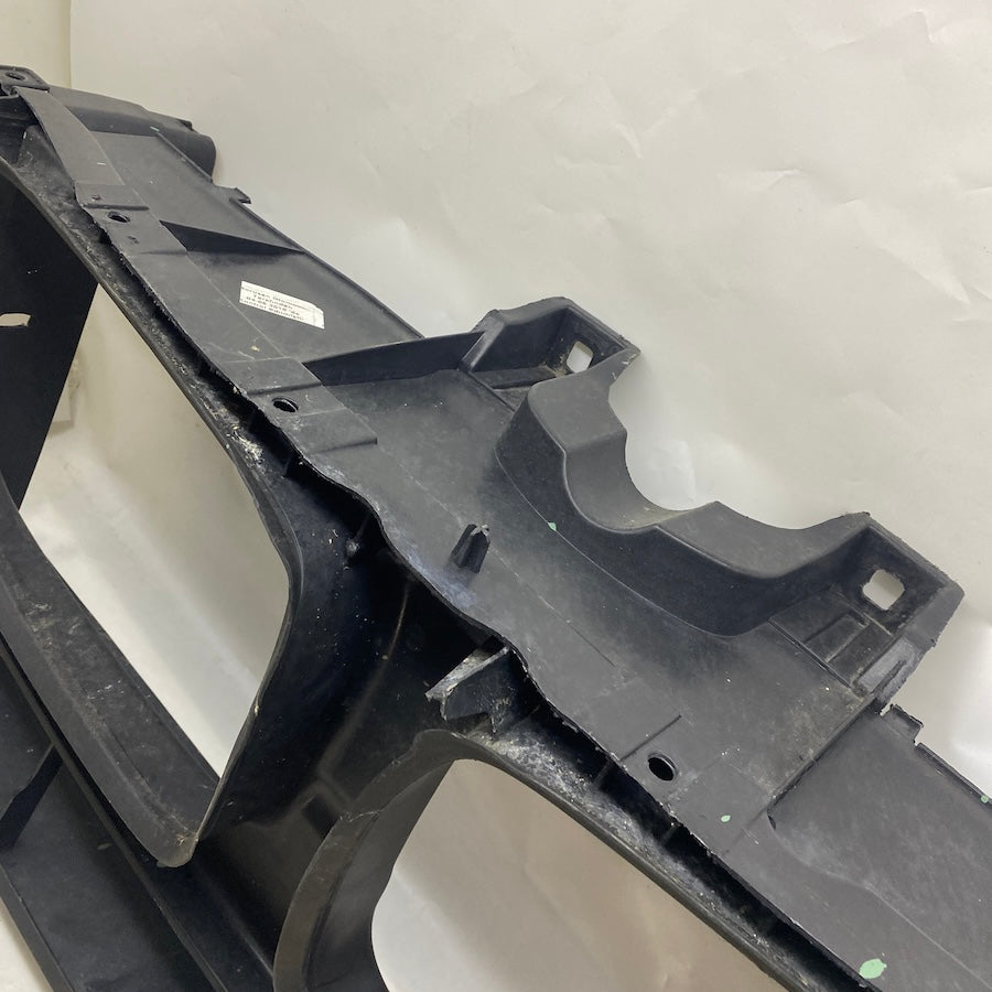 17714410 ön panel parçası – BMW F25 çıkma kaporta bileşeni