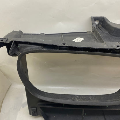 BMW X3 ön panel plastik sac desteği – çıkma ve sağlam parça