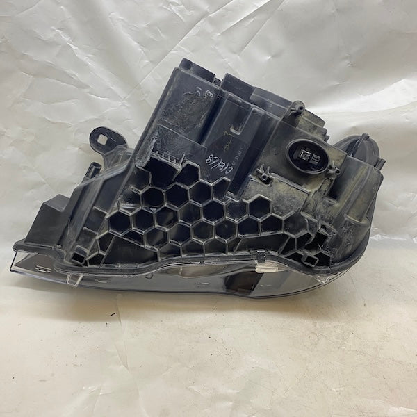 BMW X3 F25 Sağ Far 7400018-04 En Uygun Oto Parça