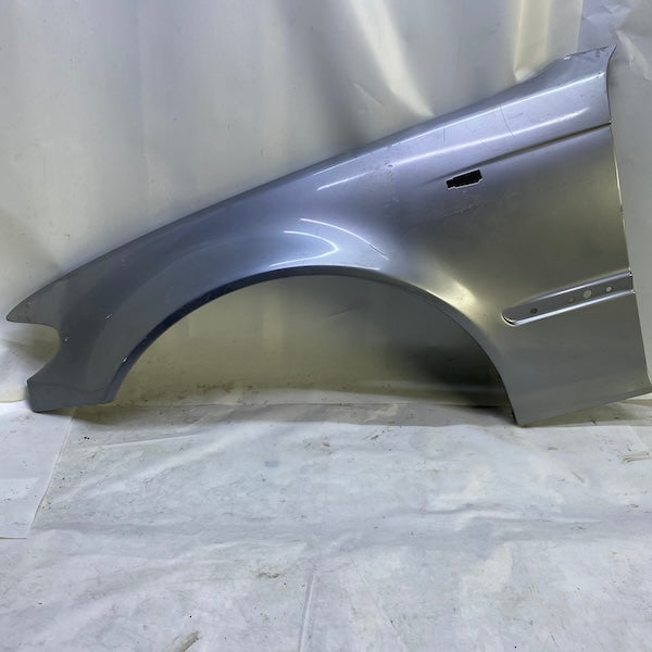 BMW 3 E46 Sedan Ön Çamurluk 99-05 Sol En Uygun Oto Parça