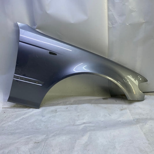 BMW 3 E46 Sedan Ön Çamurluk 99-05 Sağ En Uygun Oto Parça