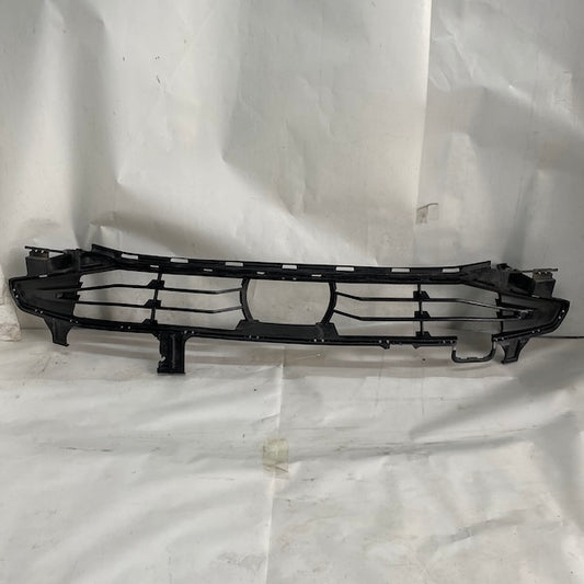 BMW iX3 G08 Ön Tampon Orta Izgarası 51118498770 Orijinal Çıkma En Uygun Oto Parça