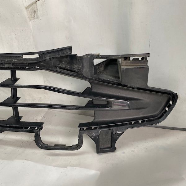 BMW iX3 G08 Ön Tampon Orta Izgarası 51118498770 Orijinal Çıkma En Uygun Oto Parça