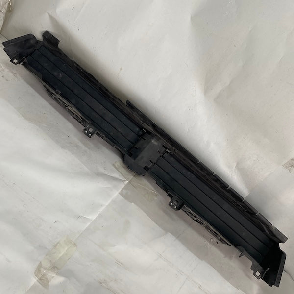 BMW iX3 G08 Radyatör Havalandırma Orijinal Çıkma En Uygun Oto Parça