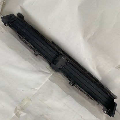 BMW iX3 G08 Radyatör Havalandırma Orijinal Çıkma En Uygun Oto Parça