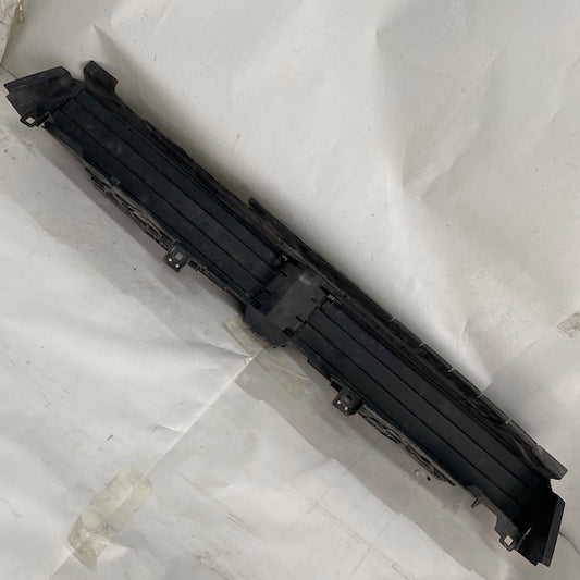 BMW iX3 G08 Radyatör Havalandırma Orijinal Çıkma En Uygun Oto Parça