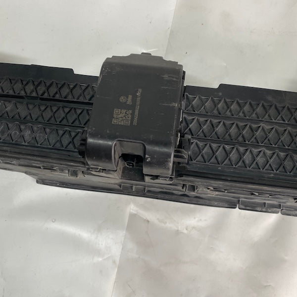 BMW iX3 G08 Radyatör Havalandırma Orijinal Çıkma En Uygun Oto Parça