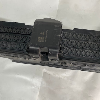 BMW iX3 G08 Radyatör Havalandırma Orijinal Çıkma En Uygun Oto Parça