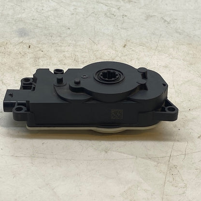 BMW iX3 G08/BMW 3 G20 Ön Havalandırma Klape Motoru 9464870-02 En Uygun Oto Parça