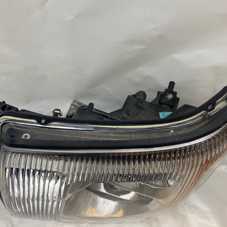 Cadillac Escalade Sol Far 10010793-006A Orijinal Sıfır