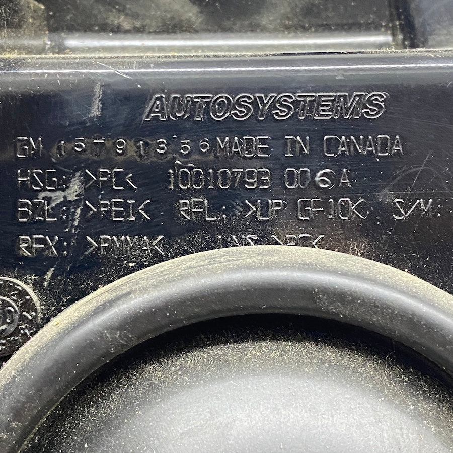 Cadillac Escalade Sol Far 10010793-006A Orijinal Sıfır