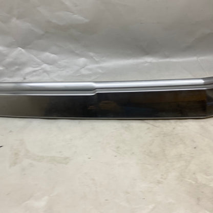 Cadillac Escalade Tahoe Yukon Kaput Çıtası 23438247 En Uygun Oto Parça