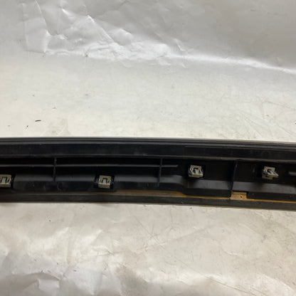 Cadillac Escalade Tahoe Yukon Kaput Çıtası 23438247 En Uygun Oto Parça